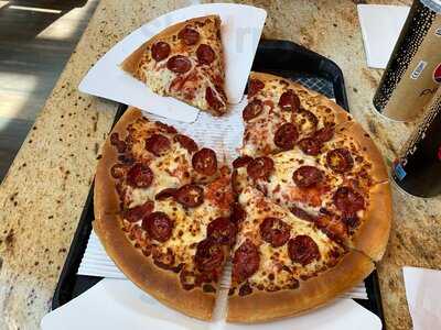 Pizza Hut Berlin, Mob