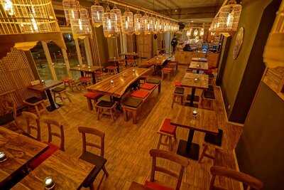 Viet Bowl Böhmischer Platz