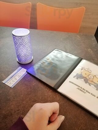 Kino Café Bar Filmriss