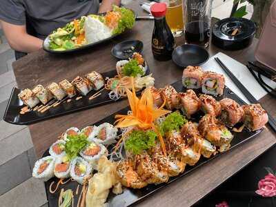 Fresh Sushi And More