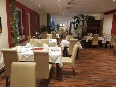 Indian Palace Restaurant