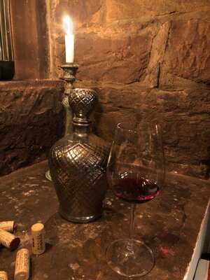 El Tapeo Tapas & Weinbar