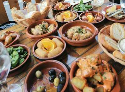Rustica Cafe-bar-tapas