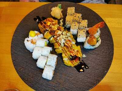 Lu-bu Asian Fusion Kitchen