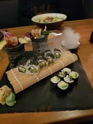 Lu-bu Asian Fusion Kitchen