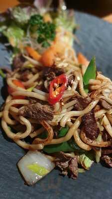 Lu-bu Asian Fusion Kitchen