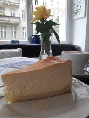 Lotti & August - Café