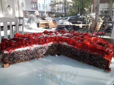 Lotti & August - Café