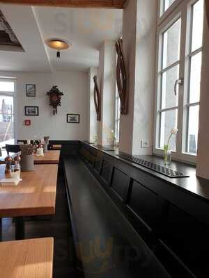 En De Canon Weinstube & Restaurant