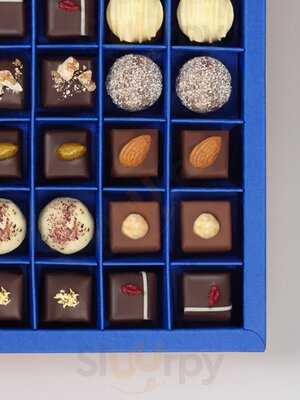 Kilian Schoen Chocolates Est. 2019