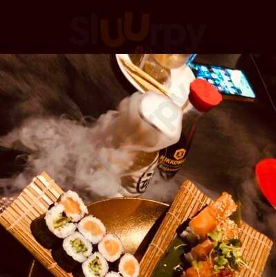 CÔcÔ - Sushi & Asian Fusion