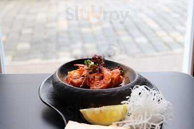 CÔcÔ - Sushi & Asian Fusion