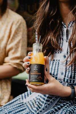 Physi - Authentic Food & Coffee