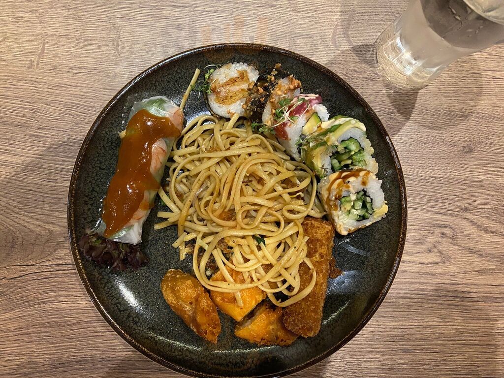 T&b Restaurant