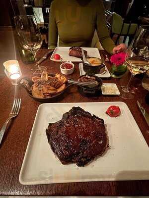 Meatery Bar And Restaurant