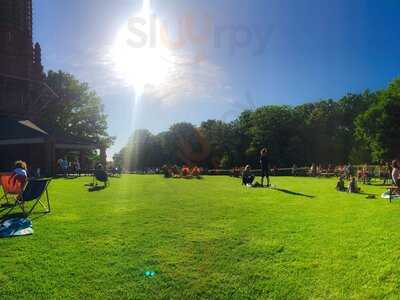 Sommergarten Am Wasserturm