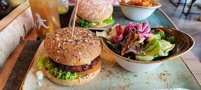 Hans Im GlÜck Burgergrill & Bar