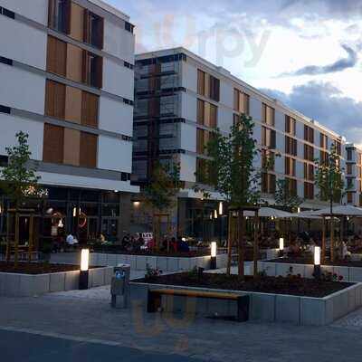 Hans Im GlÜck Burgergrill & Bar