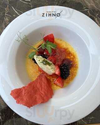 Zihno Kitchen & Bar