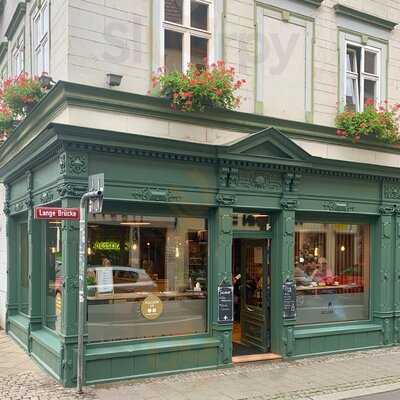 Desserado Café & Desserts