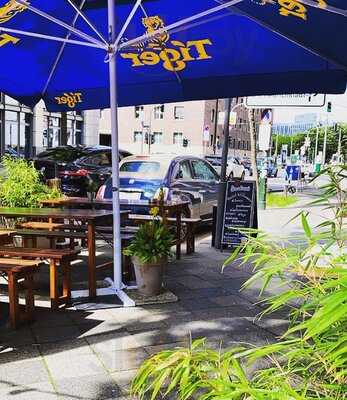 Bros Asian Restaurant