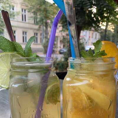 Asia Cuisine & Sushi Bar