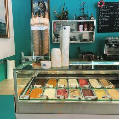 Unterhaltungsreedereis