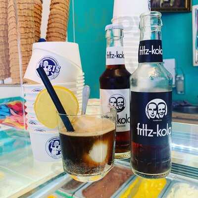 Unterhaltungsreedereis