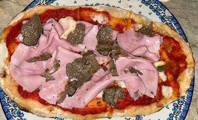 Supernova Bar & Trattoria