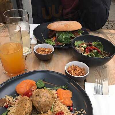 Sanktannas / Alpine Eatery