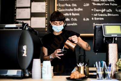 Goldenblack Coffeestore