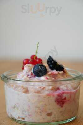 Fräulein Margot - Café In Der Goldenen Biene