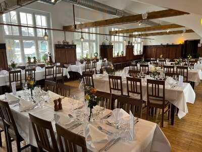 Wirtshaus Zur Rennbahn