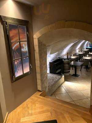 Isoletta Steak & Pasta