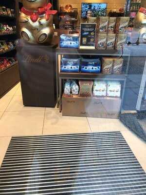Lindt