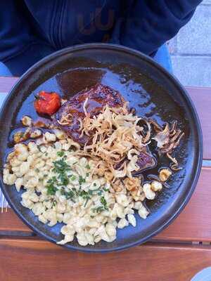 Das Wirtshaus Unter Dem Bogen