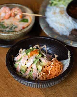 Baya Bar & Restaurant