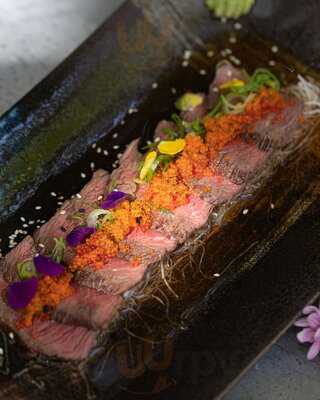 Baya Bar & Restaurant