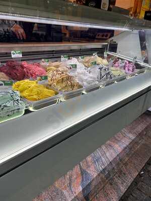 Eiscafe Am Kaiserplatz