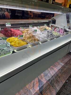 Eiscafe Am Kaiserplatz