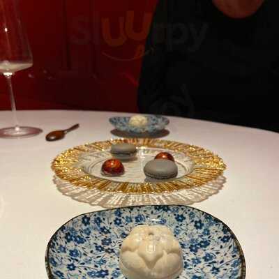 Salon Rouge By Tohru Nakamura