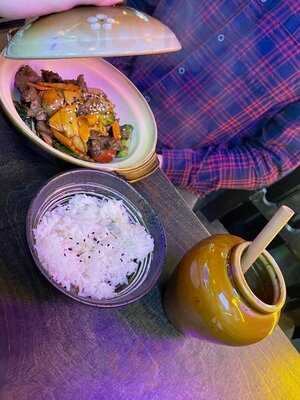 Ngon Ngon 1970s Restaurant