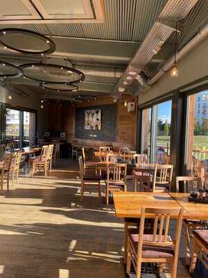 Pauline Im Europagarten