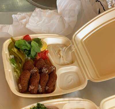 Walee - Falafel & Hummus