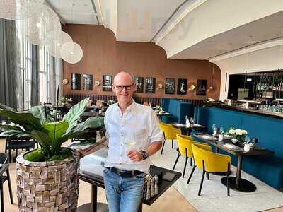 Danza Restaurant & Weinbar