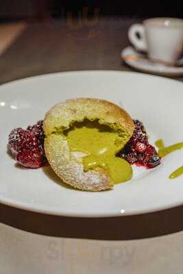 Pavarotti And Friends