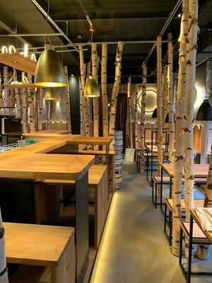 Hans Im GlÜck Burgergrill & Bar