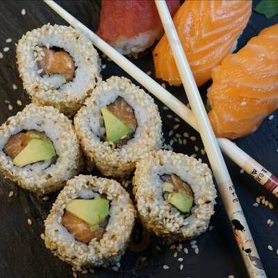 Thaitonic Restaurant Und Café