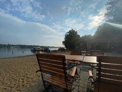 Strandbad Wendenschloss Biergarten