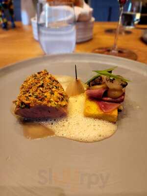 Mountain Hub Gourmet